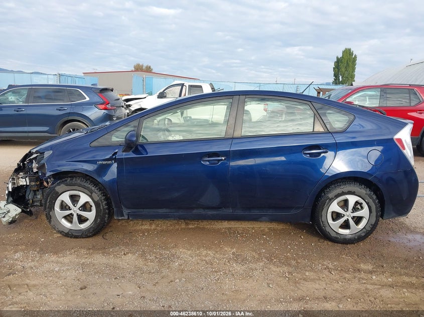 TOYOTA PRIUS - zdjęcie 14