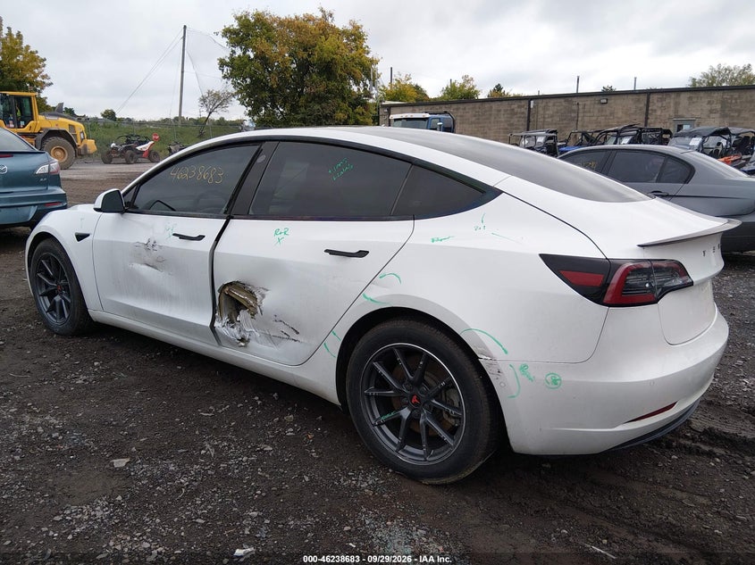Vin: 5yj3e1eb0mf990430, lot: 46738677, tesla model 3 long range dual motor all-wheel drive 20213