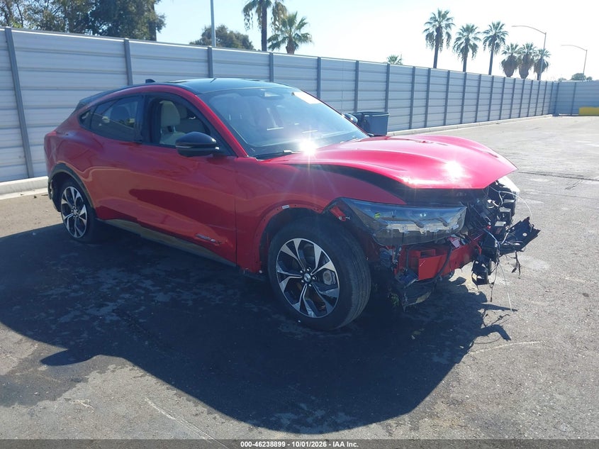 Vin: 3fmtk3r76pma50803, lot: 46738893, ford mustang mach-e premium 2023 img_1