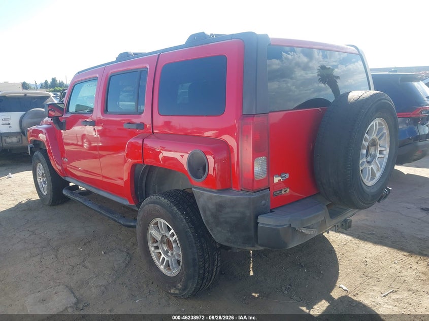 2006 HUMMER H3 SUV · Фото 3