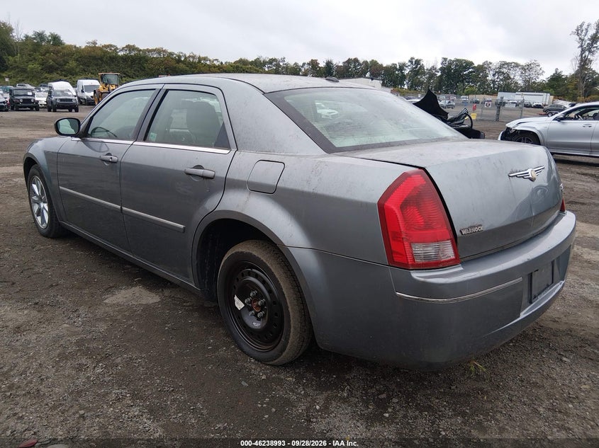 Фото 3 - CHRYSLER 300