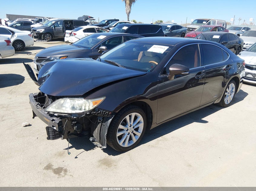 Vin: jthbw1gg8d2028475, lot: 46739055, lexus es 300h 20132