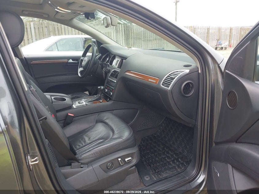 AUDI Q7 - zdjęcie 5