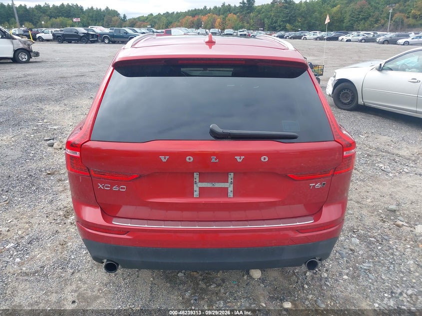 VOLVO XC60 - zdjęcie 16