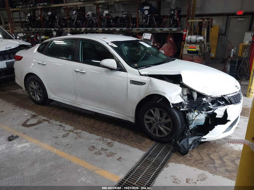Vin: 5xxgt4l39lg449814, lot: 46739354, kia optima lx 2020 img_1