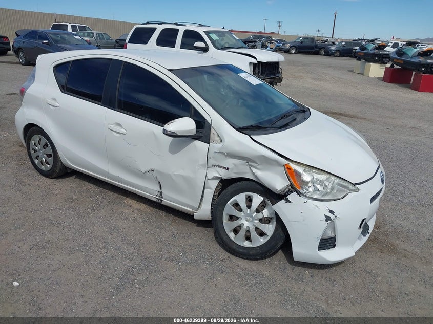 Vin: jtdkdtb35d1051905, lot: 46739383, toyota prius c two 20131