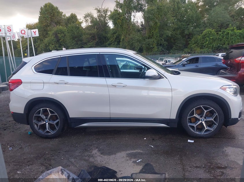 BMW X1 - zdjęcie 13
