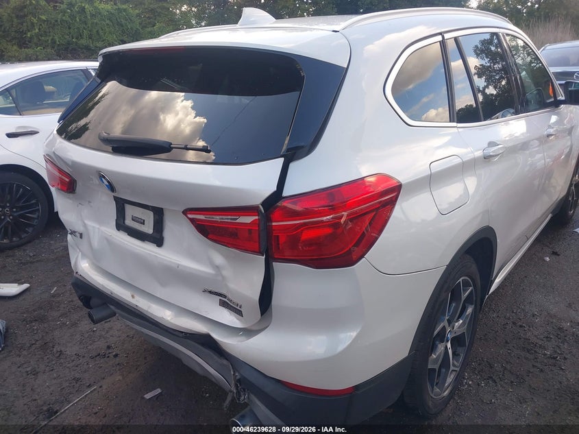BMW X1 - zdjęcie 17