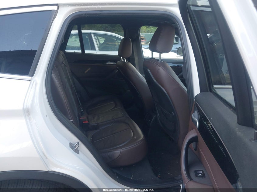 BMW X1 - zdjęcie 8