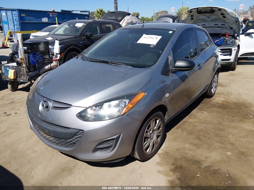 Vin: jm1de1kz2e0188838, lot: 46739672, mazda mazda2 sport 20142