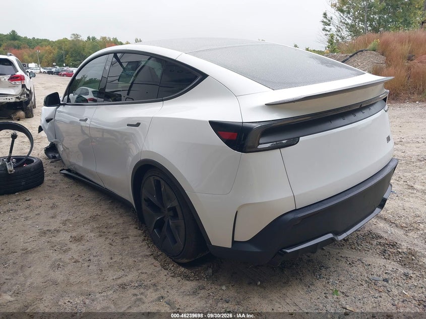 Vin: 7saygdet9ta676932, lot: 46739692, tesla model y performance all-wheel drive 20263