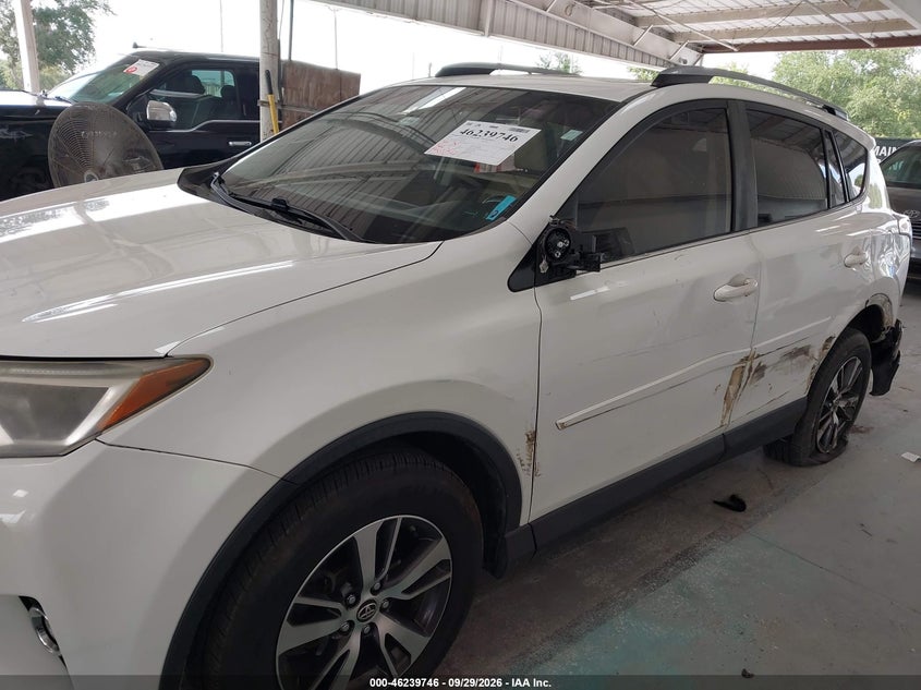 TOYOTA RAV4 - zdjęcie 6