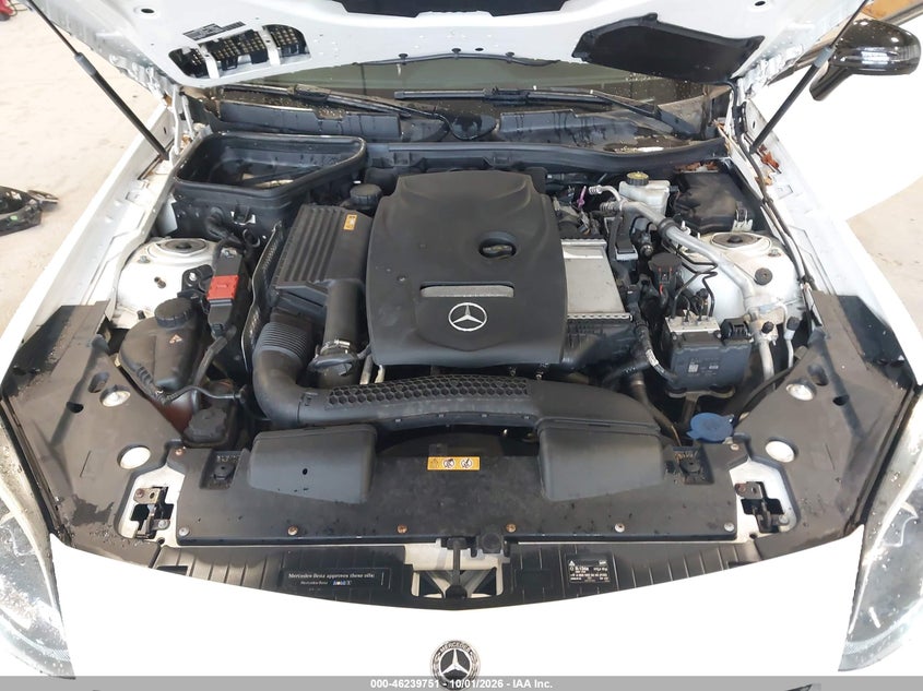 MERCEDES-BENZ SLC 300 - zdjęcie 10