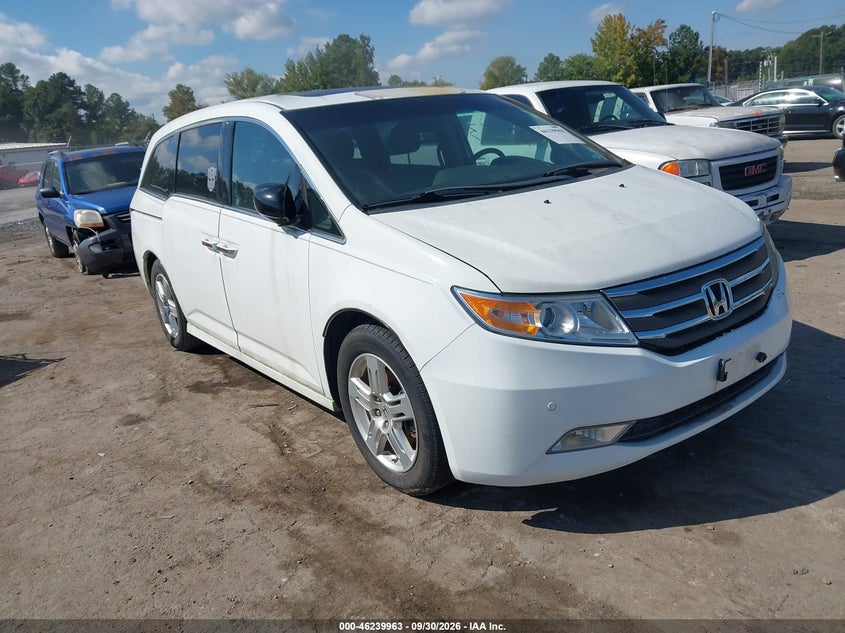 2011 HONDA ODYSSEY auction photo 1
