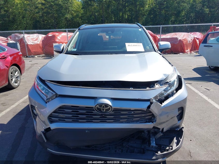 TOYOTA RAV4 - zdjęcie 13