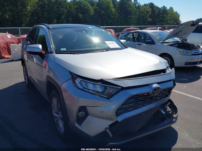 TOYOTA RAV4 - zdjęcie 18