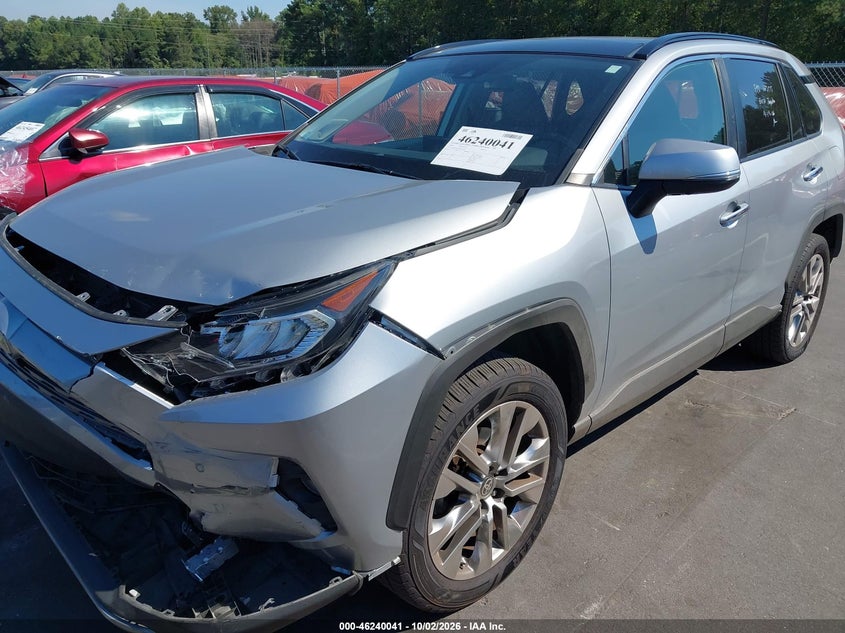 TOYOTA RAV4 - zdjęcie 20