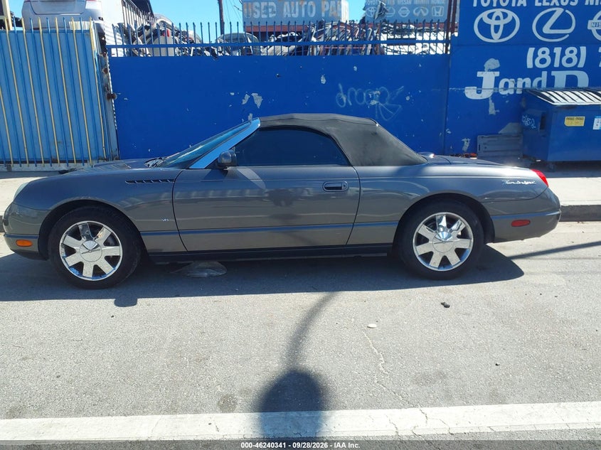 FORD THUNDERBIRD 2003 VIN 1FAHP60AX3Y112858
