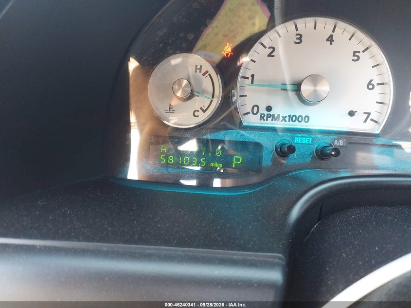 FORD THUNDERBIRD 2003 VIN 1FAHP60AX3Y112858