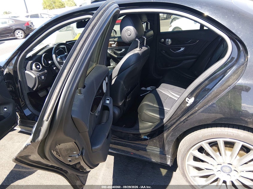 MERCEDES-BENZ C 300 2015 VIN 55SWF4JB4FU068682