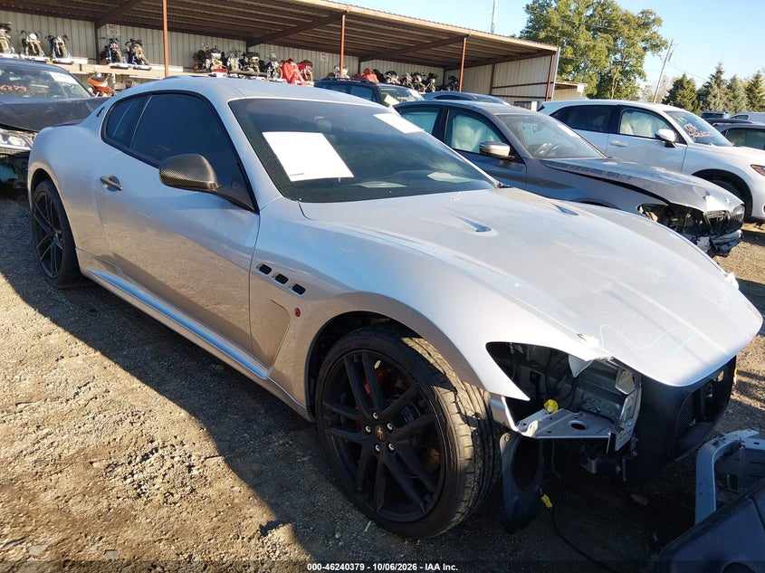 2012 MASERATI GRANTURISMO MC