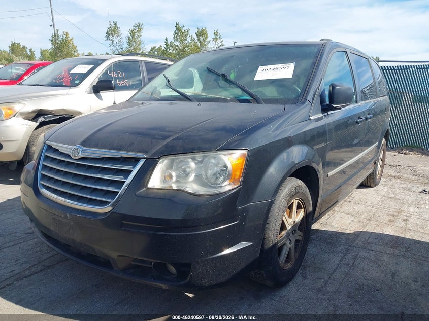 Vin: 2a4rr5d12ar204023, lot: 46740592, chrysler town & country touring 20102