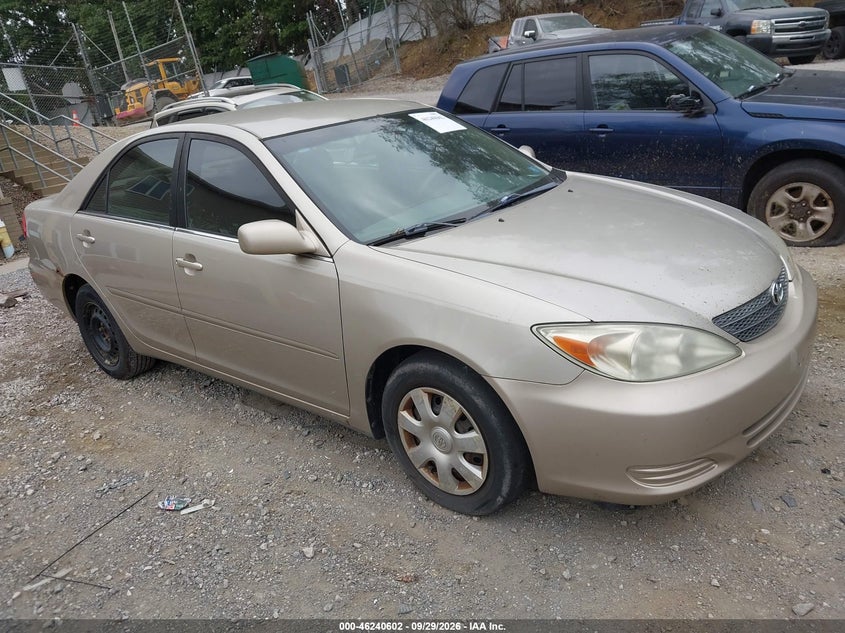 2004 Toyota Camry LE