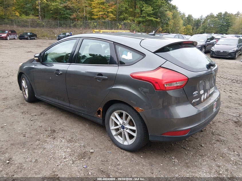 2015 FORD FOCUS SE · Фото 3