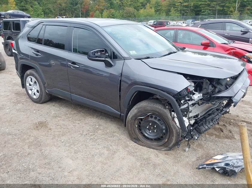 Vin: 2t3f1rfv0rc425498, lot: 46740677, toyota rav4 le 20241