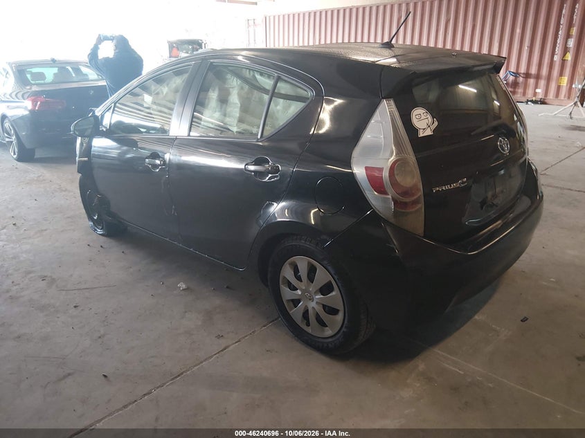 Vin: jtdkdtb36e1561536, lot: 46740690, toyota prius c two 20143