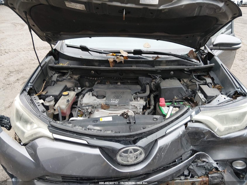 TOYOTA RAV4 - zdjęcie 10