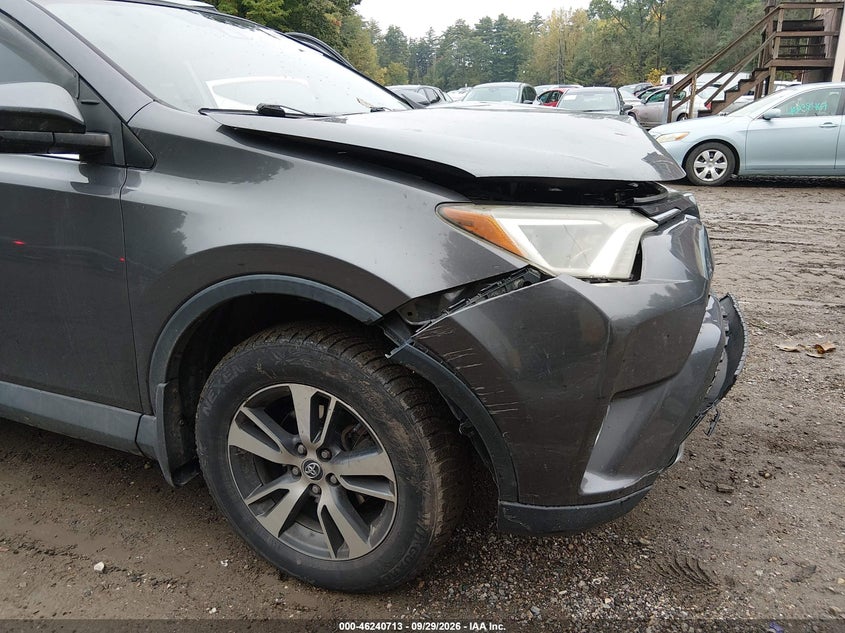 TOYOTA RAV4 - zdjęcie 18