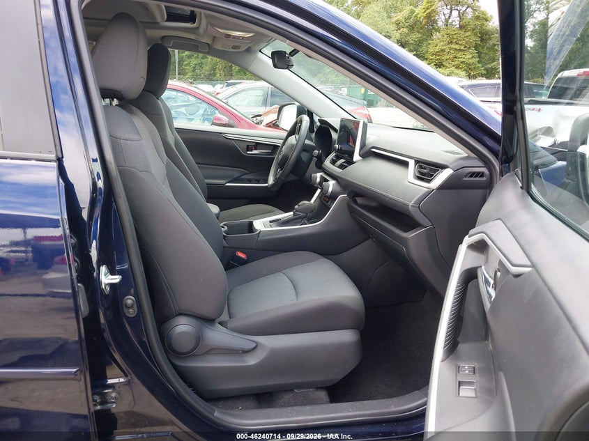TOYOTA RAV4 - zdjęcie 5