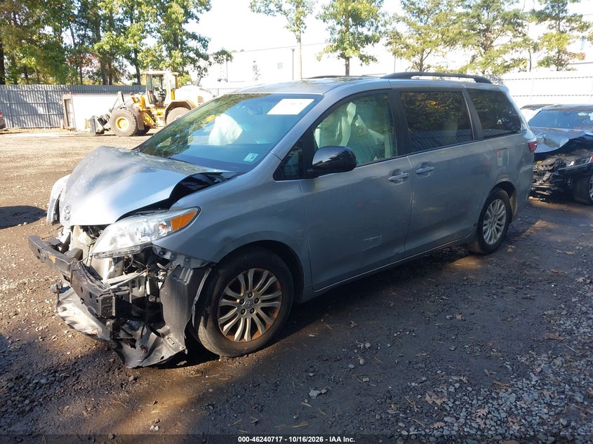 Vin: 5tdyk3dc7gs693658, lot: 46740711, toyota sienna xle 8 passenger 20162