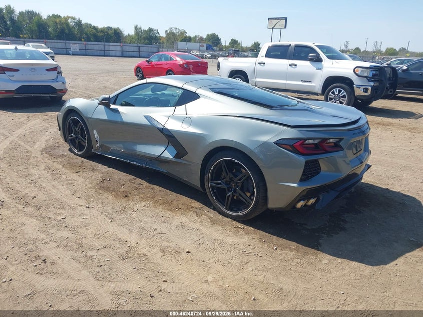CHEVROLET CORVETTE STINGRAY - zdjęcie 3