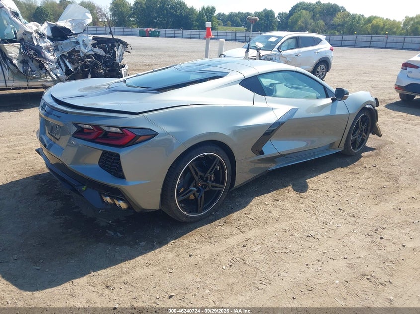 CHEVROLET CORVETTE STINGRAY - zdjęcie 4