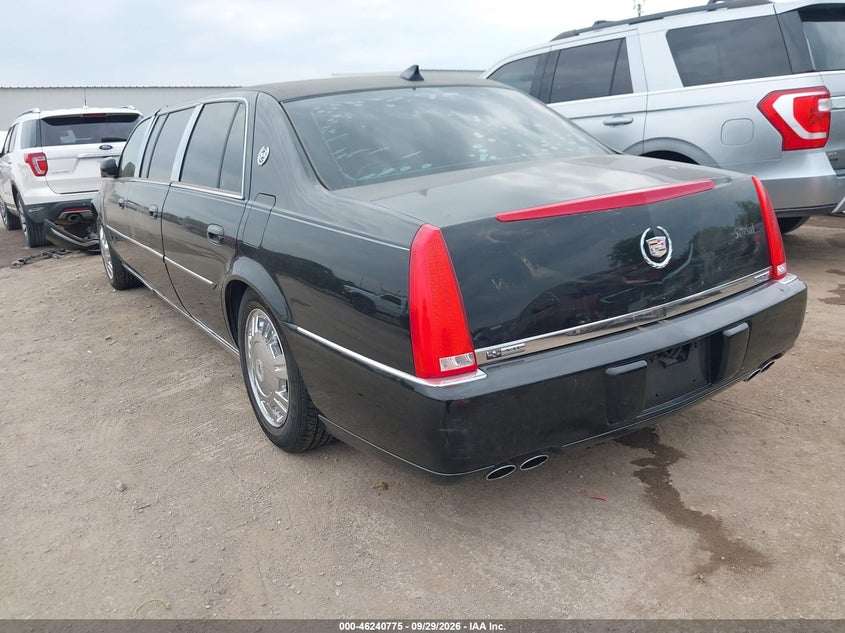 2011 CADILLAC DTS STANDARD · Фото 3
