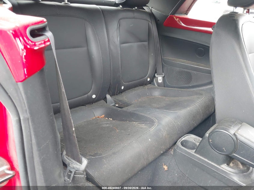 2013 VOLKSWAGEN BEETLE 2.5L · Фото 8