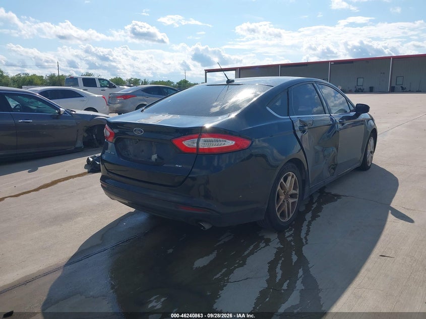 2016 FORD FUSION auction photo 4