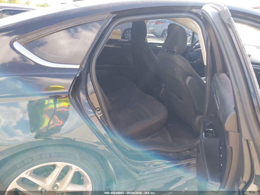 2016 FORD FUSION auction photo 8