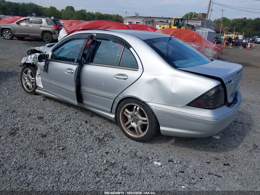 MERCEDES-BENZ C 32 AMG 2003 VIN WDBRF65J43F371673