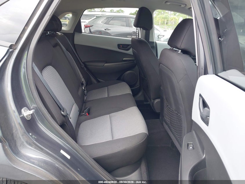 HYUNDAI KONA 2020 VIN KM8K22AA1LU561130