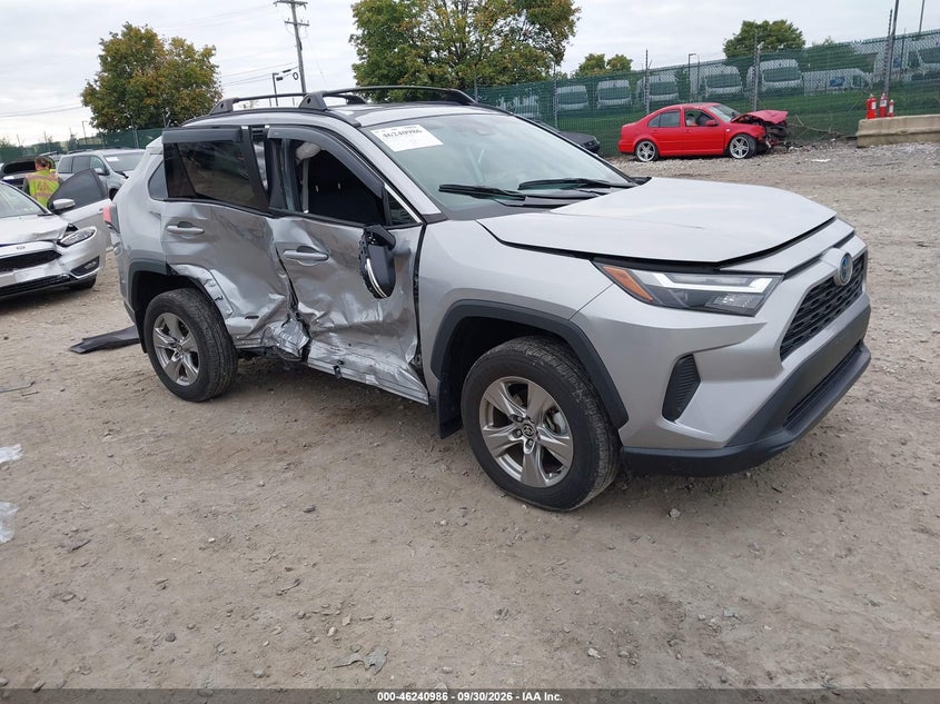 TOYOTA RAV4 HYBRID - zdjęcie 1