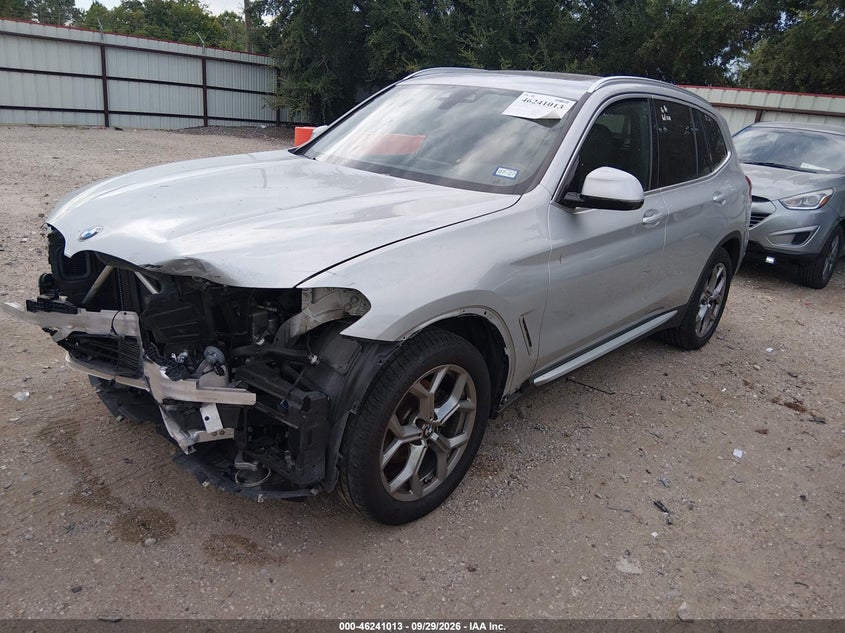 BMW X3 - zdjęcie 2