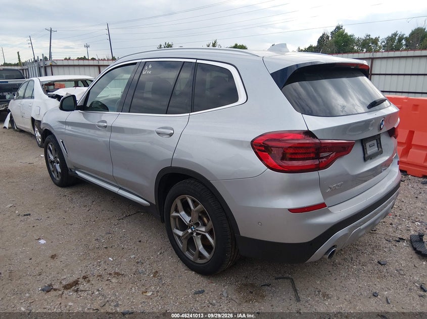 BMW X3 - zdjęcie 3