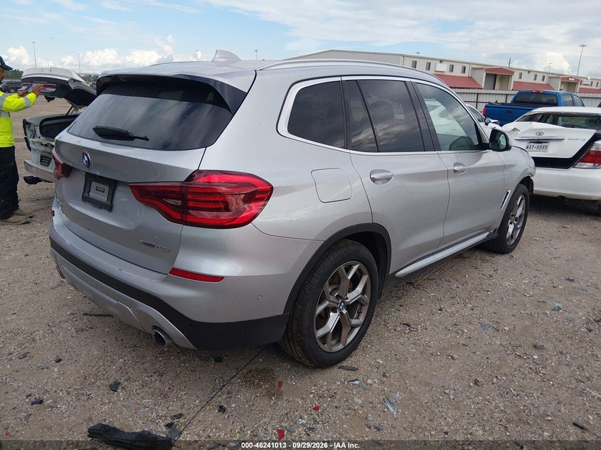 BMW X3 - zdjęcie 4