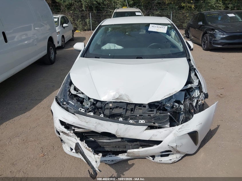 TOYOTA PRIUS - zdjęcie 12