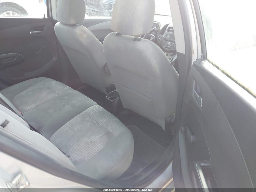 2012 CHEVROLET SONIC auction photo 8