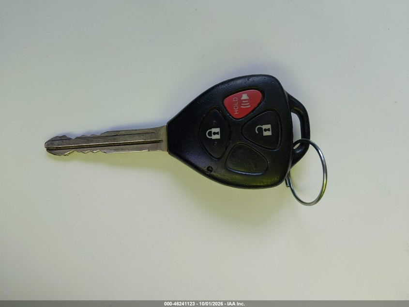 2010 SCION XD · Фото 11
