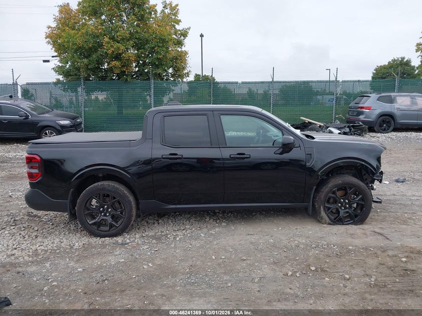 2025 FORD MAVERICK LARIAT · Фото 13